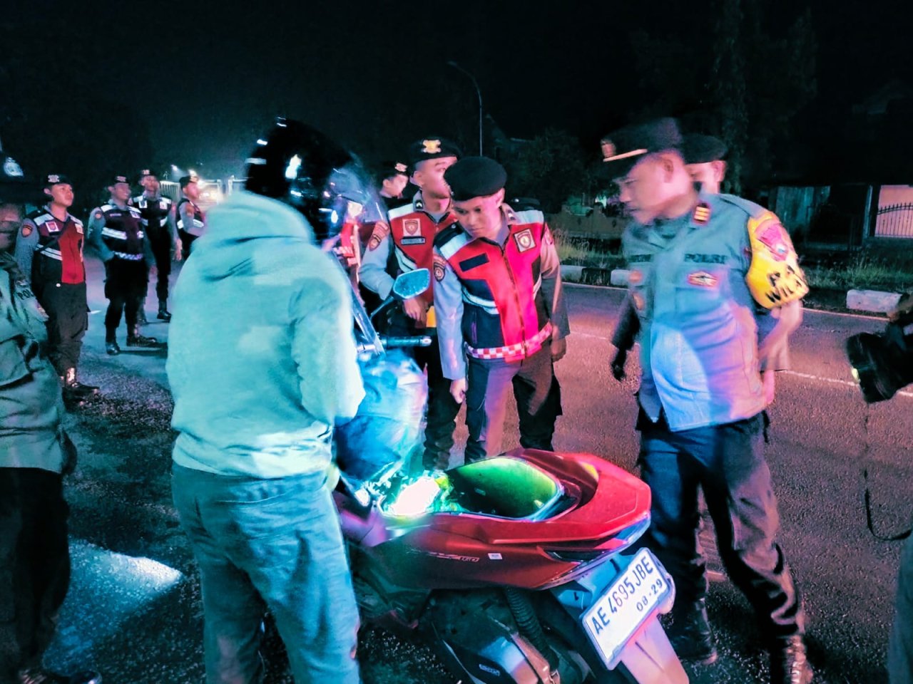 Polres Nganjuk Gelar Patroli SREG, Antisipasi Balap Liar dan Kejahatan Jalanan