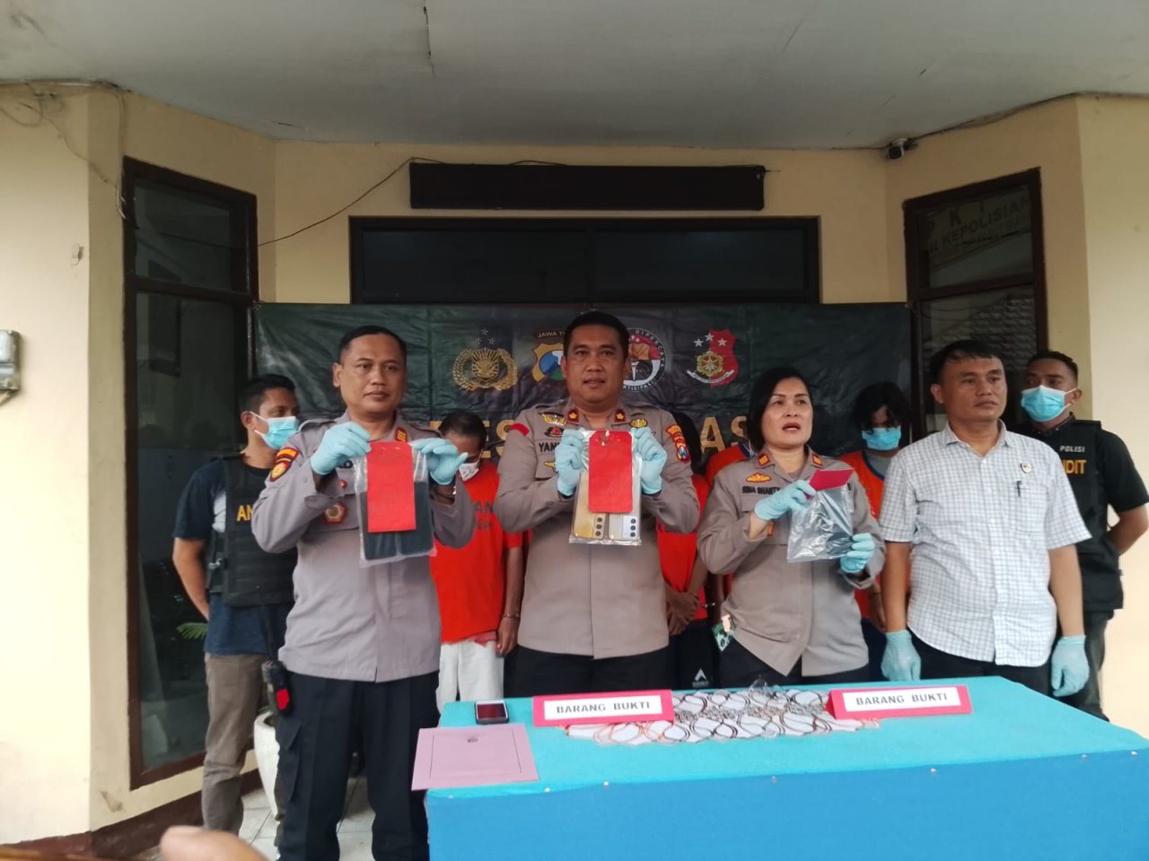 Polsek Gayungan Surabaya Sikat Habis Judi Online dan Curanmor