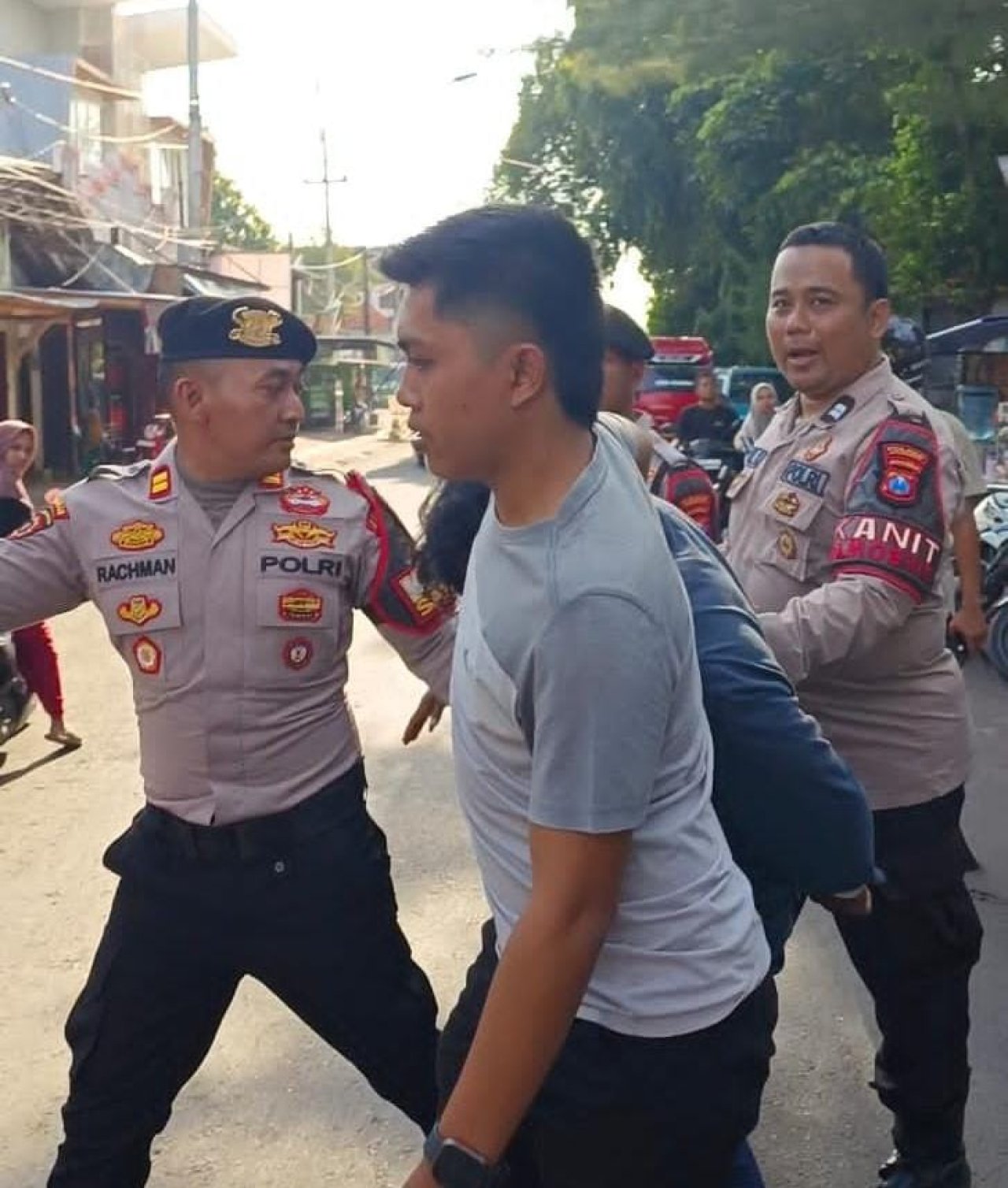 Respon Cepat Polisi Amankan Terduga Pelaku Pencurian di Situbondo