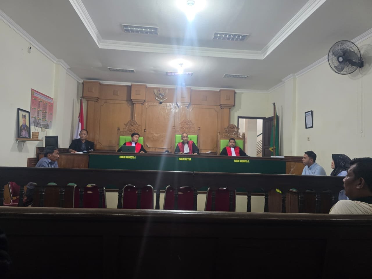 Pengadilan Negeri Bangkalan Gelar Sidang Pembacaan Gugatan Achmad terhadap PUDAM Sumber Sejahtera