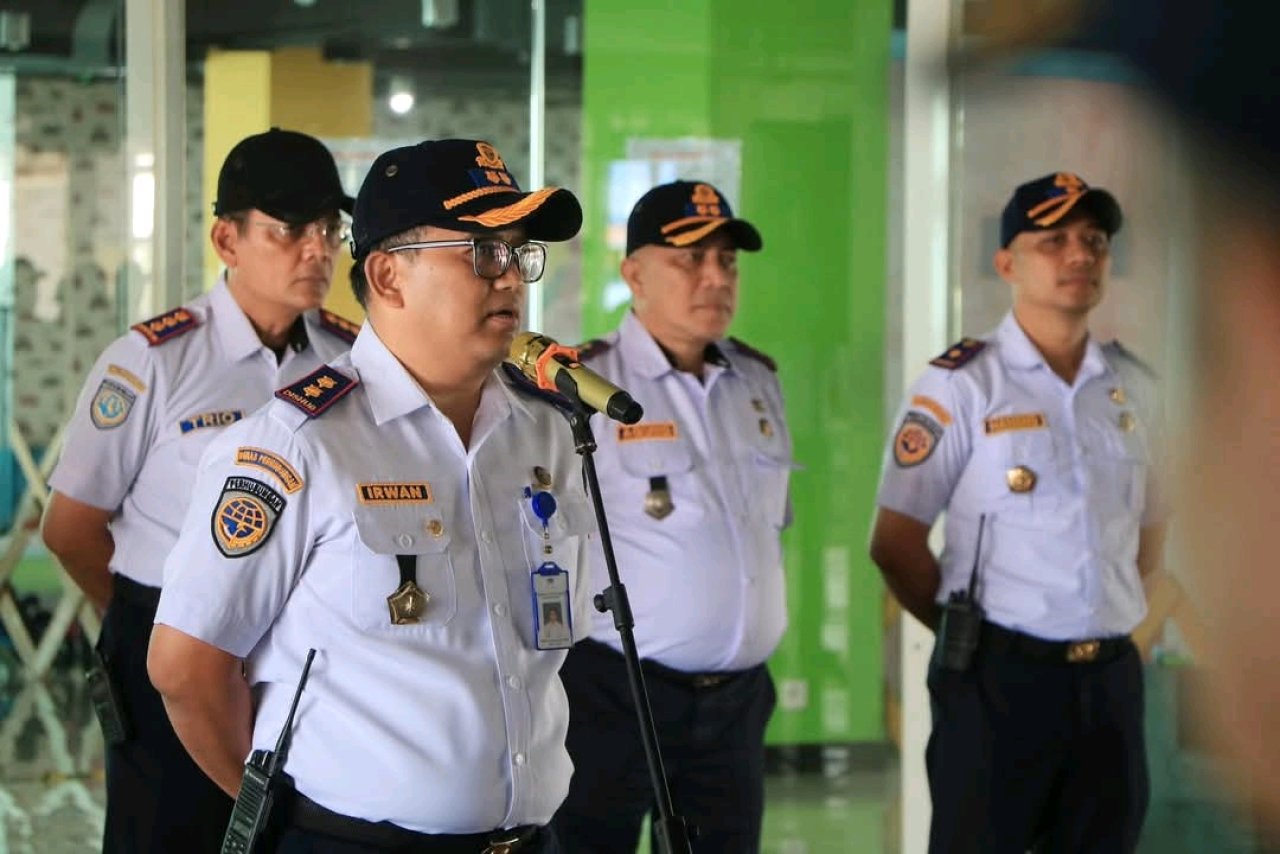Dinas Perhubungan Surabaya Gelar Apel Pasukan untuk Kesiapsiagaan Pelayanan