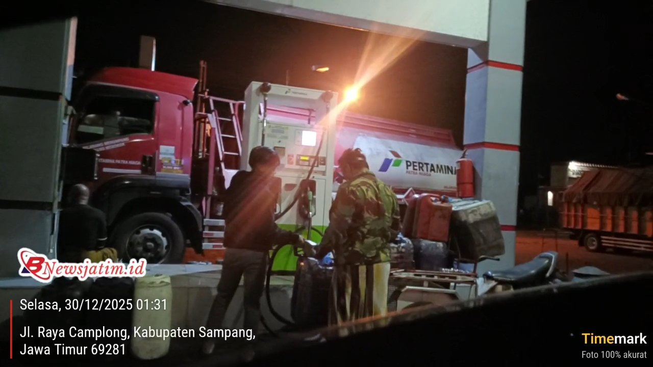Dugaan Praktik "Main Mata" di SPBU Camplong: Jeriken Mengular, Operator Malah Tidur