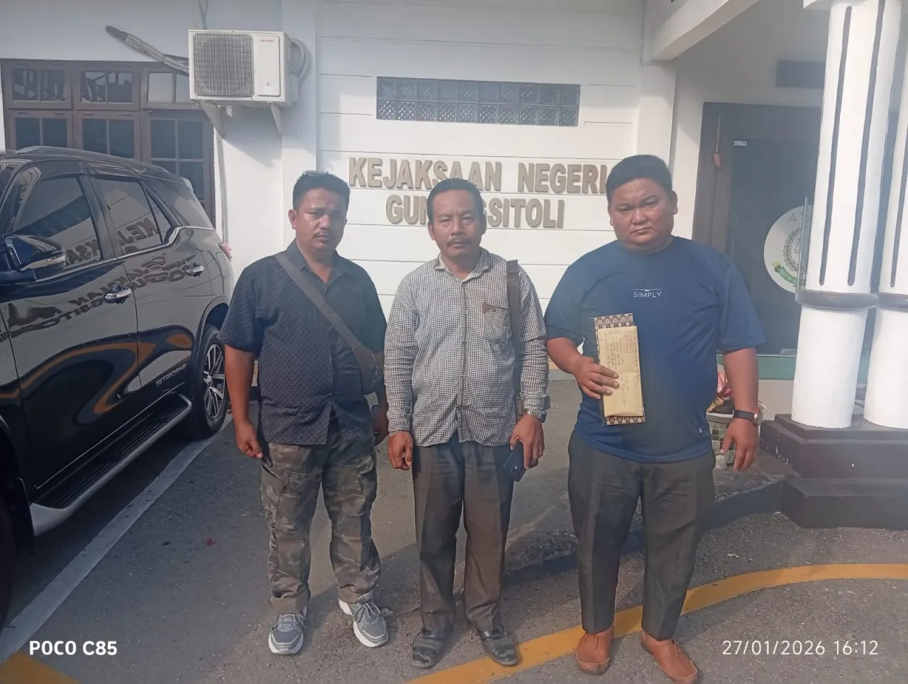 "Dugaan Korupsi Pembangunan SMP N3 Tugala Oyo: Kepala Sekolah Dilaporkan ke BPKP dan Kajari
