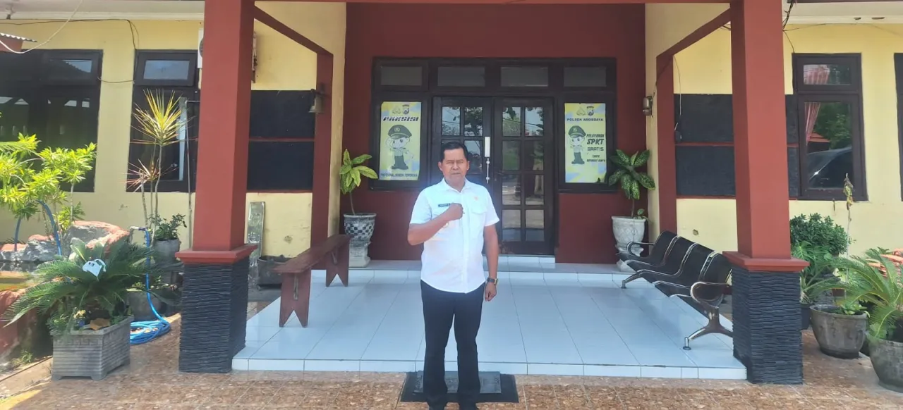 Tertibkan Tata Ruang, Camat Arosbaya Larang Bangunan di Atas Saluran dan Sepadan Jalan