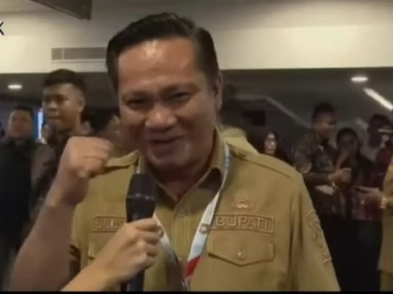 Bupati Nias Barat Tersenyum, Anak-Anak 3T Menangis: Program MBG Terlambat, Harapan Pupus