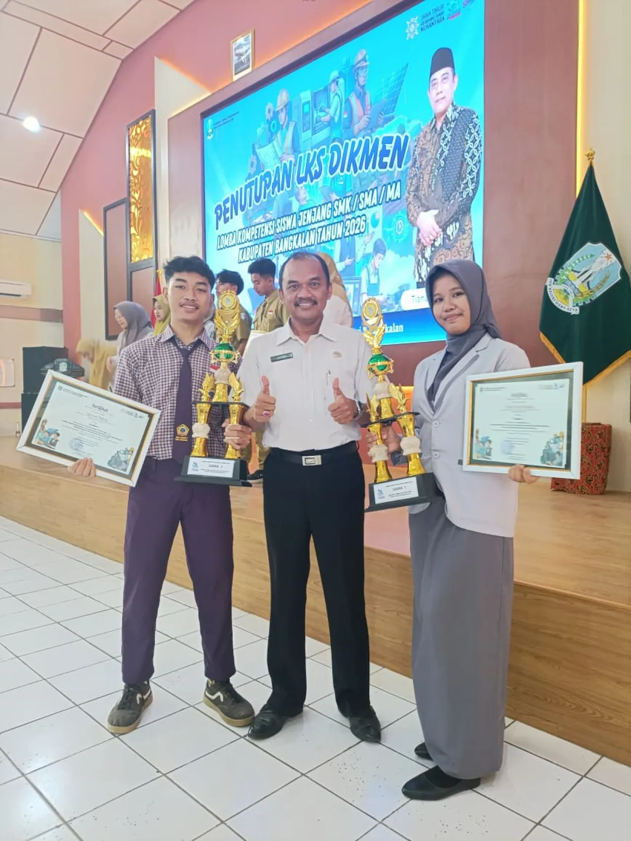 Dua Siswa SMKN 1 Kamal Juara LKS Bangkalan 2026, Siap Tanding di Tingkat Provinsi