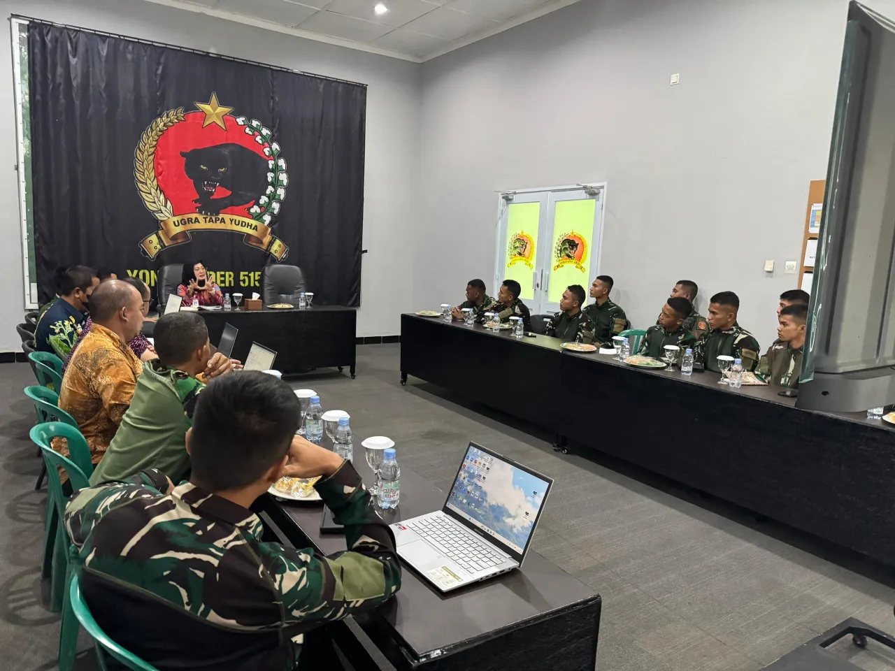 Memperkuat Sinergitas, Yonif 515/UTY Gelar Bimtek E-Katalog Bersama Pemkab Jember