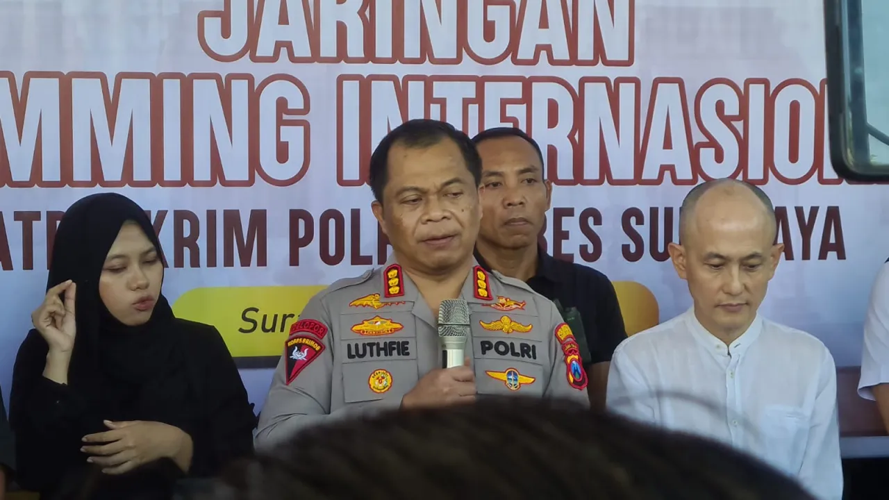 Polrestabes Surabaya Amankan 45 Tersangka dari Pengembangan Penyidikan Kasus Siber Internasional