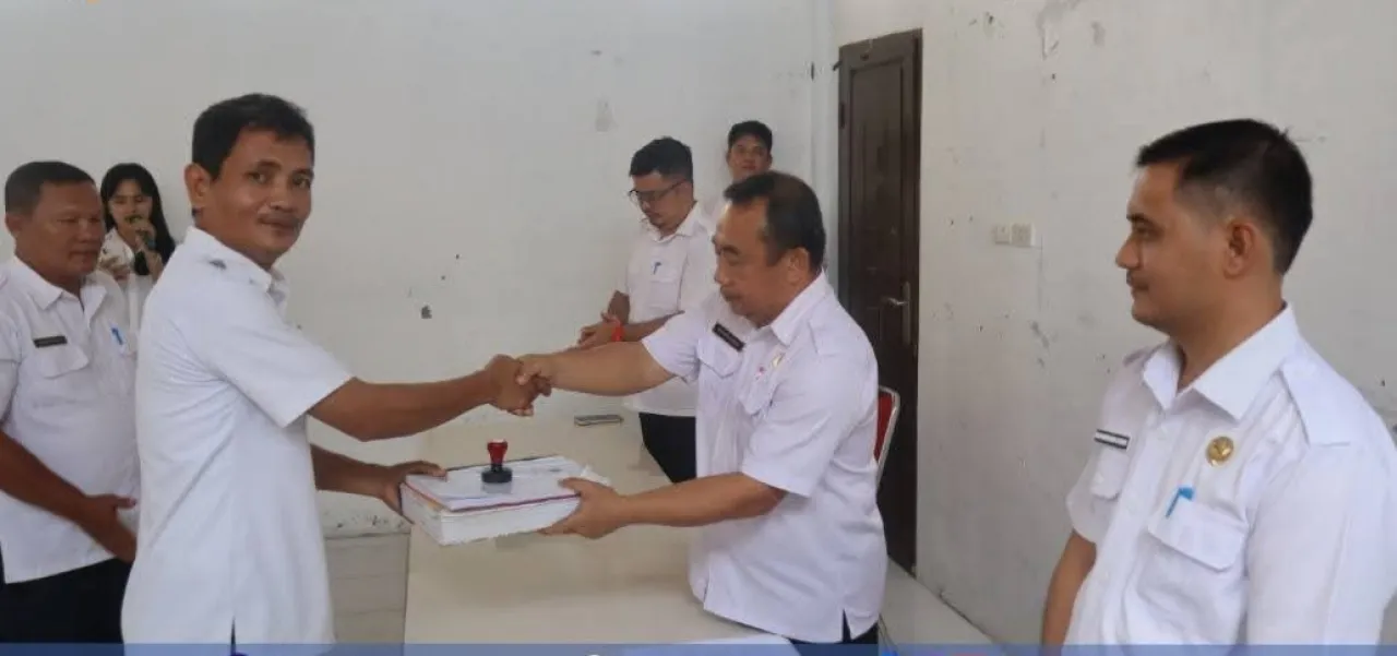 Asisten III Setda Nias Barat pimpin sertijab tiga JPT Pratama