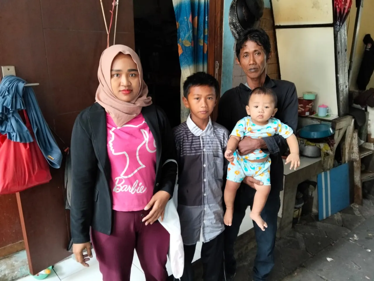 Tak Lolos Pendaftaran Melalui SPMB, Anak di Surabaya Terancam Putus Sekolah