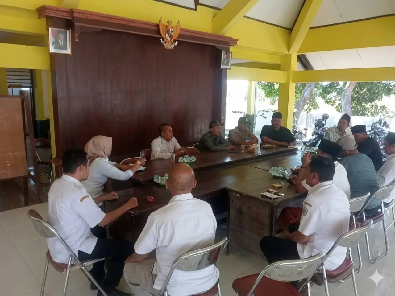 Sepulu Bidik Pertahankan Status Lunas 100 Persen PBB, Camat Ajak Kades Perkuat Sinergi