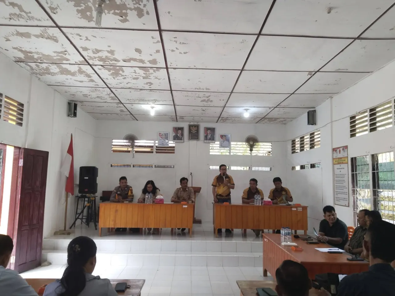 Camat Mandrehe Utara Pimpin Rakor Lintas Sektor: Bahas Evaluasi Program Kerja dan Persiapan HUT RI ke-81