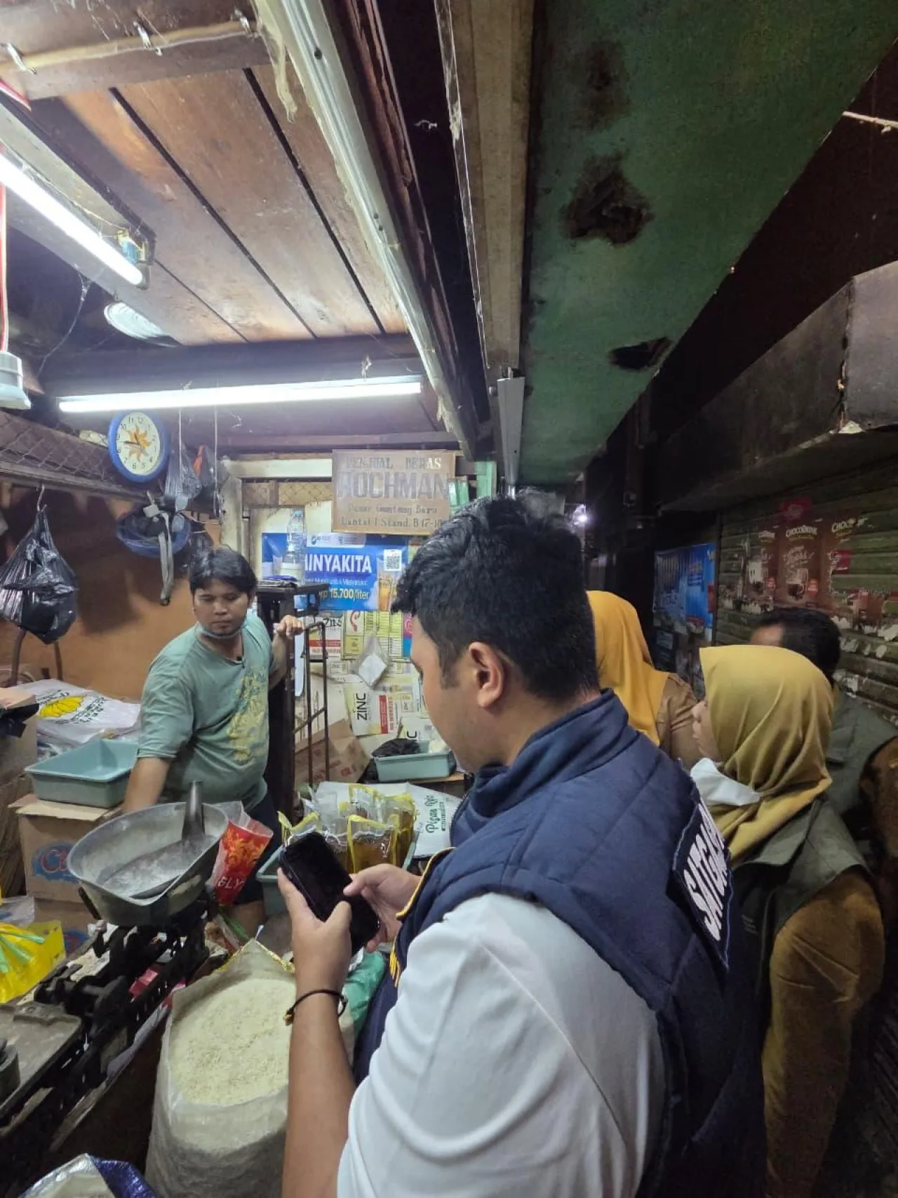 Satgas Pangan Polrestabes Surabaya Sidak Pasar, Stok dan Harga Beras Terpantau Aman