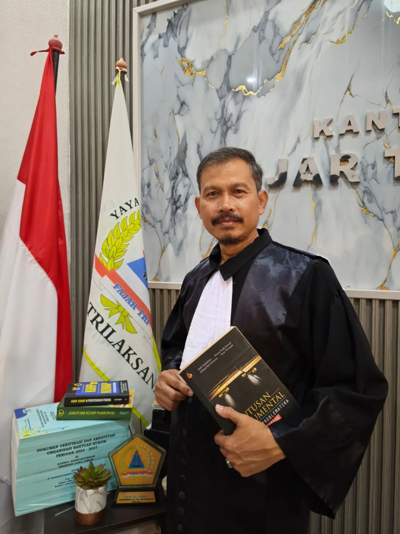 Sudah Kehilangan Obyek Sengketa Gugatan Denny Indrayana Soal Ijazah Gibran Potensi Tidak Dapat Diterima