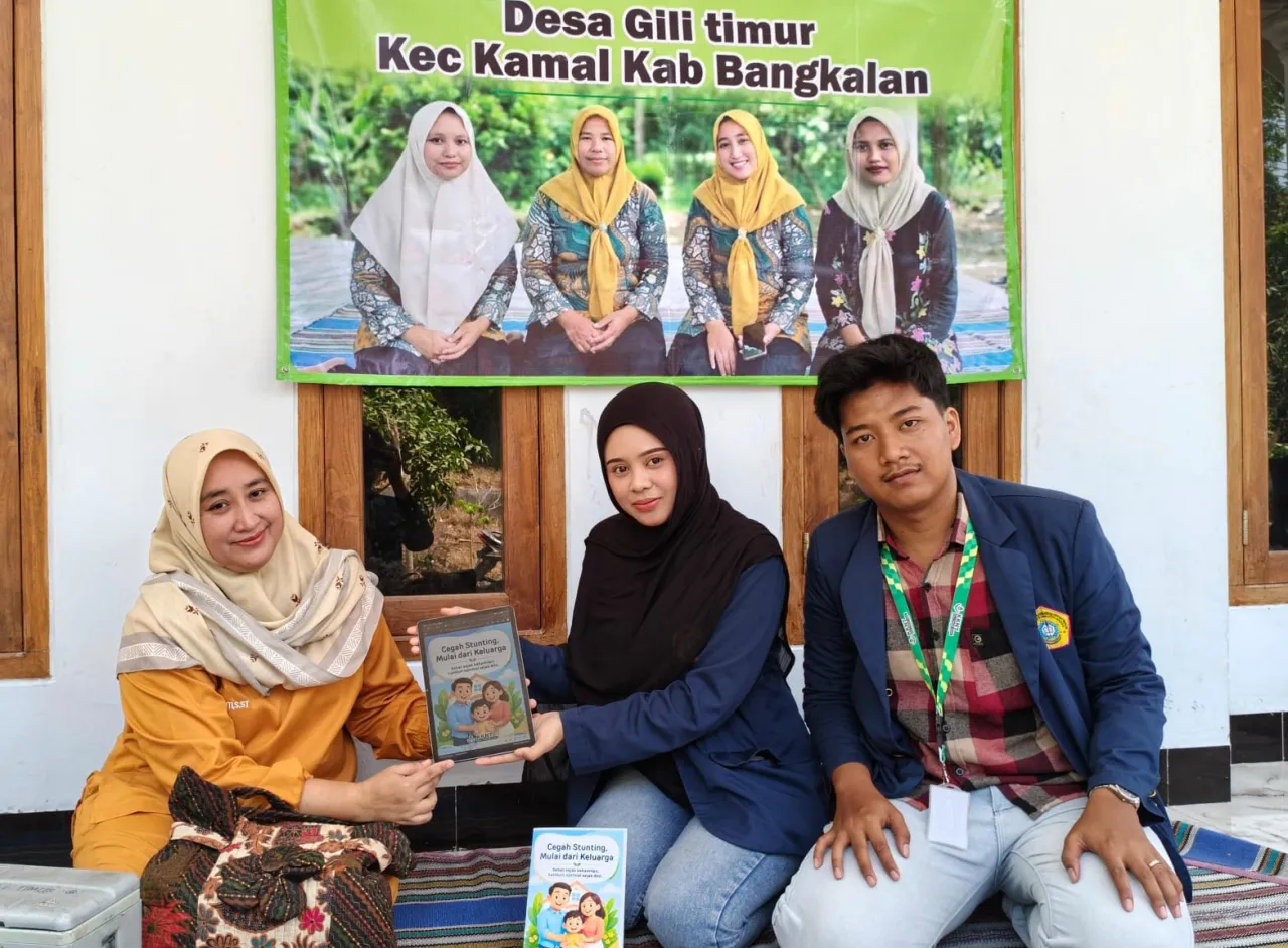 Cegah Stunting Sejak Dini, Mahasiswa KKNT UTM Luncurkan Booklet Edukasi Stunting untuk Warga Gili Timur