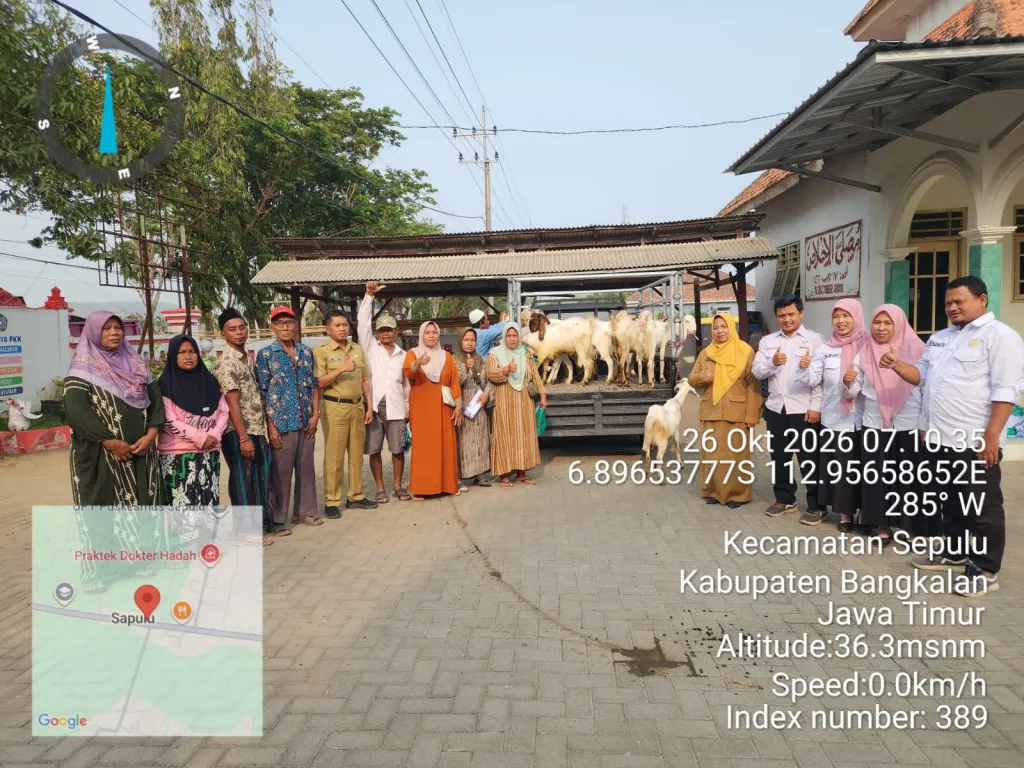 Pendamping PKH Sepulu Pastikan Bantuan 16 Kambing Tepat Sasaran, KPM Didorong Kembangkan Usaha