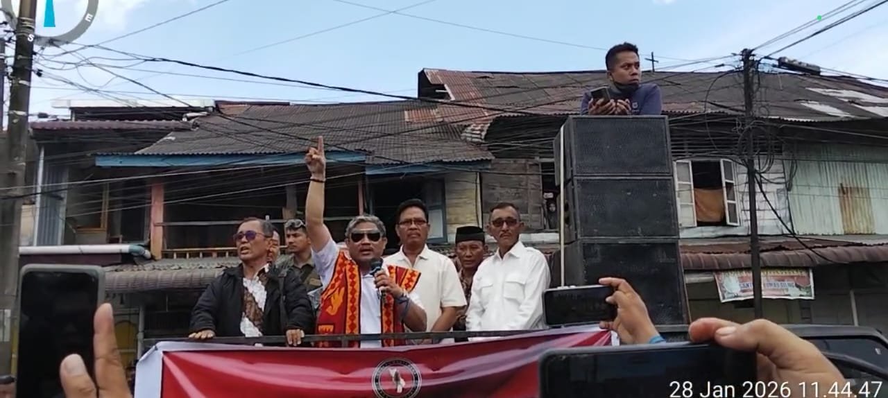 RIBUAN ONO NIHA BERSATU AKSI: TUNTUT HUKUM DAN STATUS TUGU MERIAM GUNUNGSITOLI