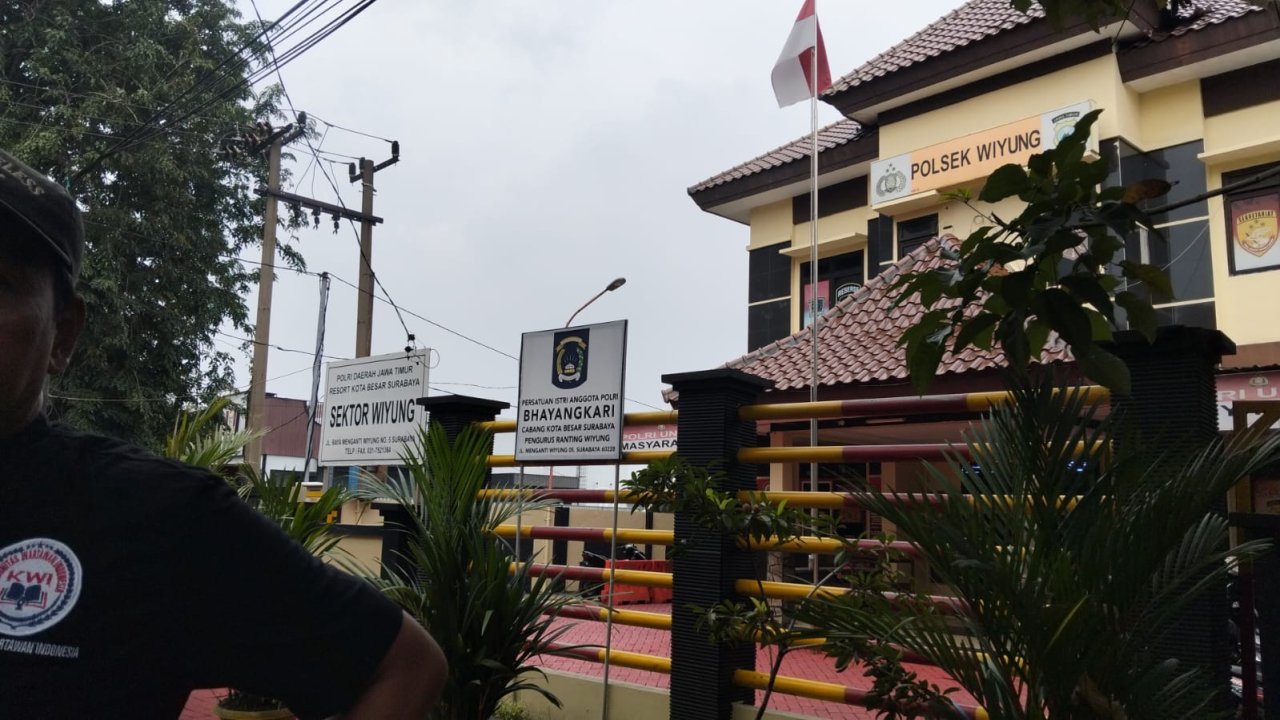 Nekat Beraksi di Surabaya, Komplotan Pencuri Kabel Telkom Ditangkap