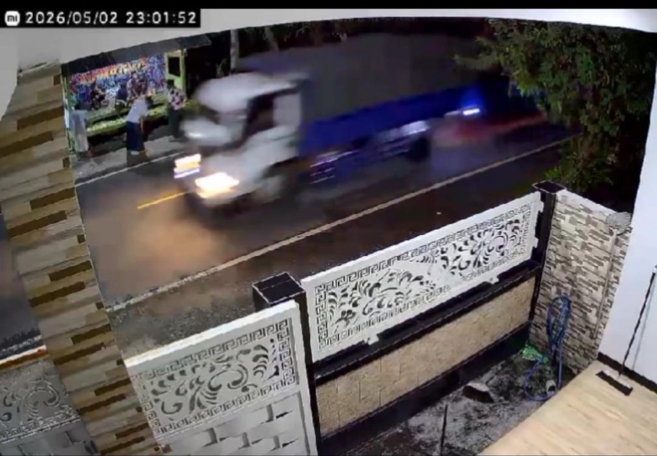 CCTV Sorot Truk Misterius, Diduga Biang Tumpahan Solar Arosbaya–Bancaran