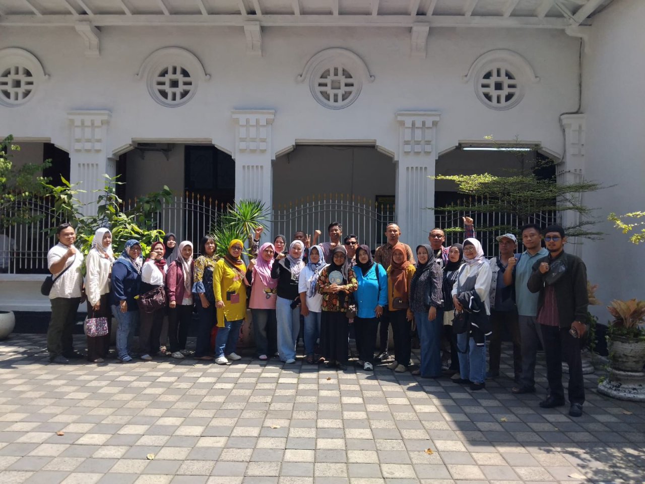 PN Surabaya Gelar Sidang PerdanaTergugat PT Kasa Husada Wira Jatim Tidak Hadir
