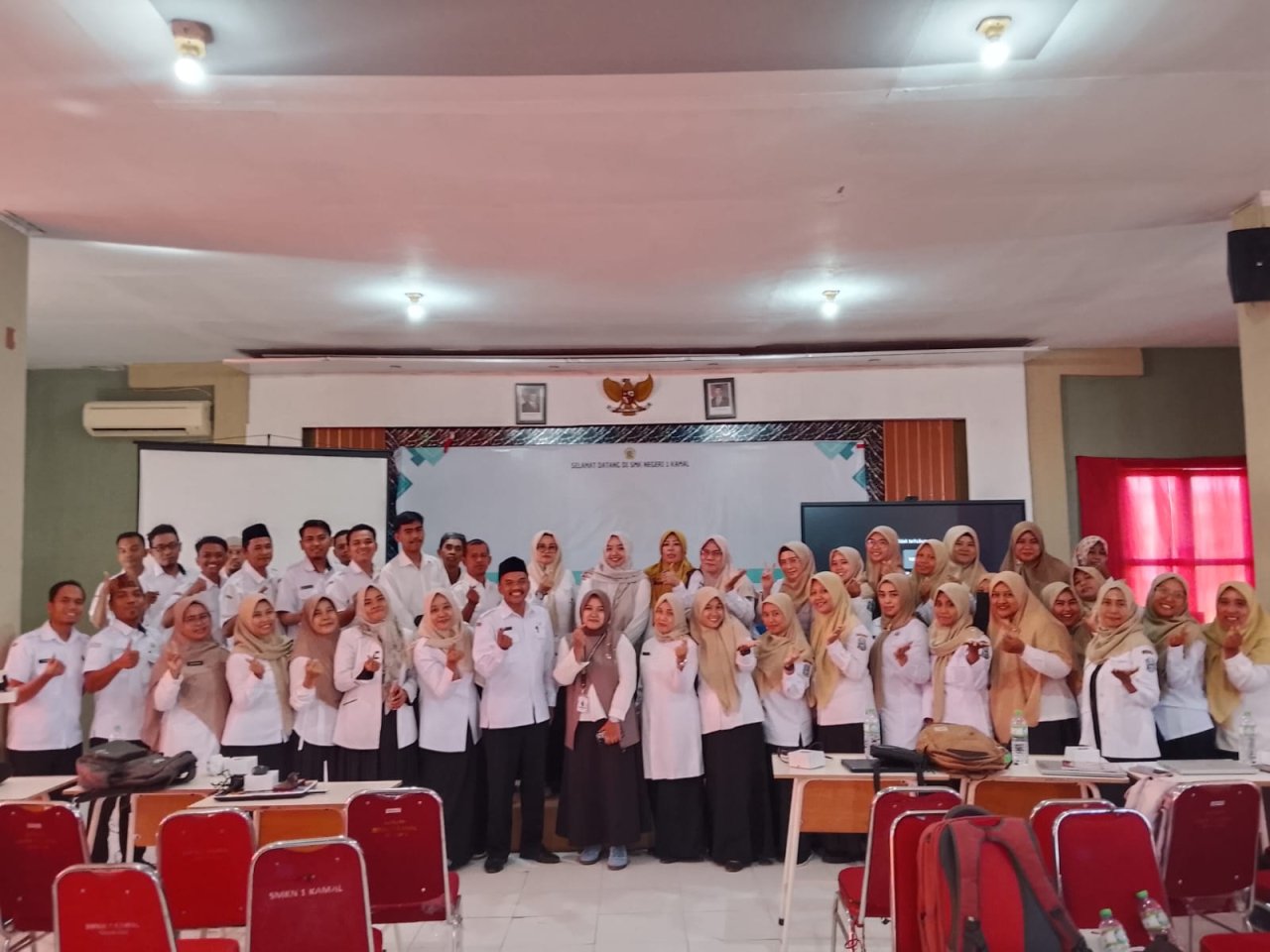 Isi Liburan dengan Workshop, Guru dan Tendik SMKN 1 Kamal Tingkatkan Kompetensi Hadapi Era Digital